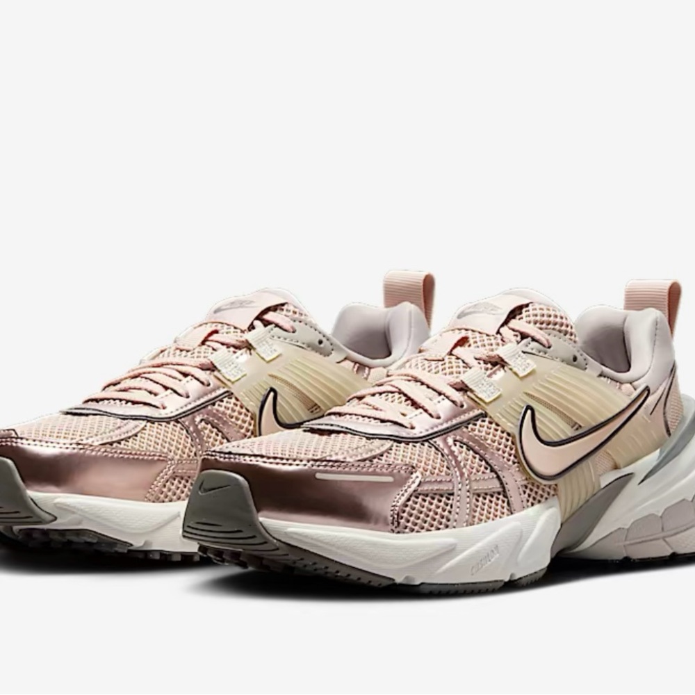 Nike Pink Athletic Shoes with Cushioned Midsole